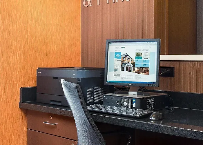 Hotel Fairfield &
